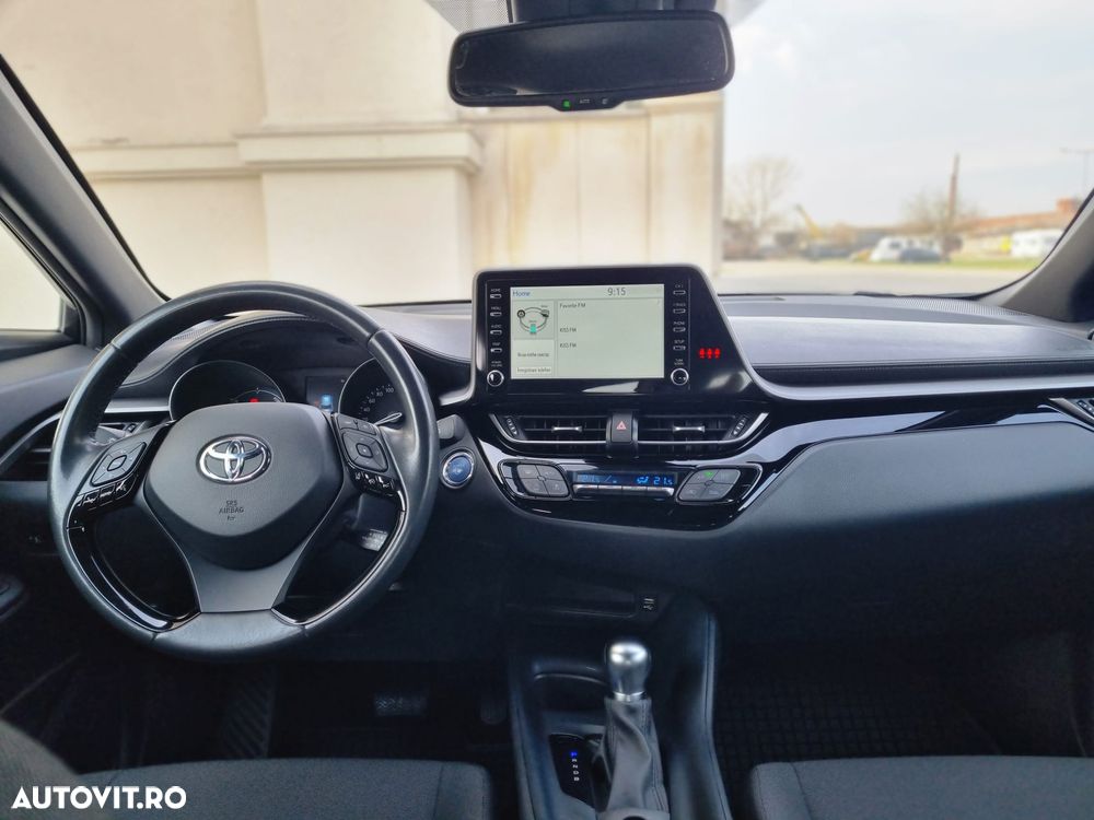 Toyota C-HR Style Selection - 32