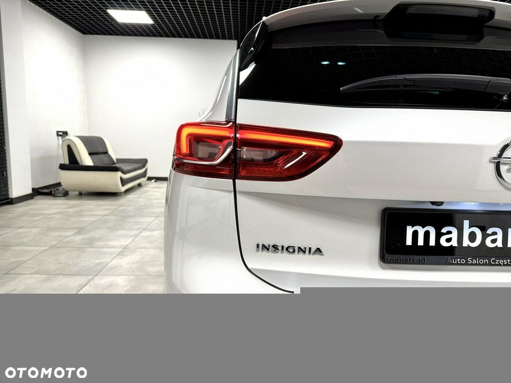 Opel Insignia - 15