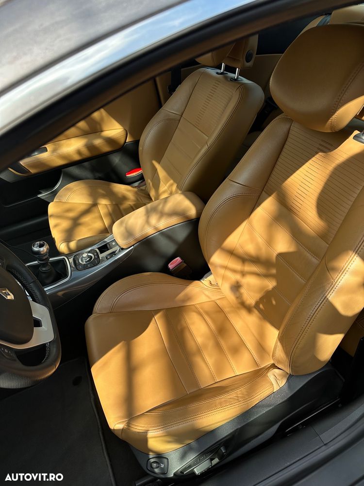 Renault Laguna - 8