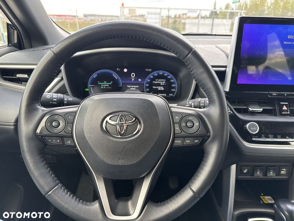 Toyota Corolla Cross - 13