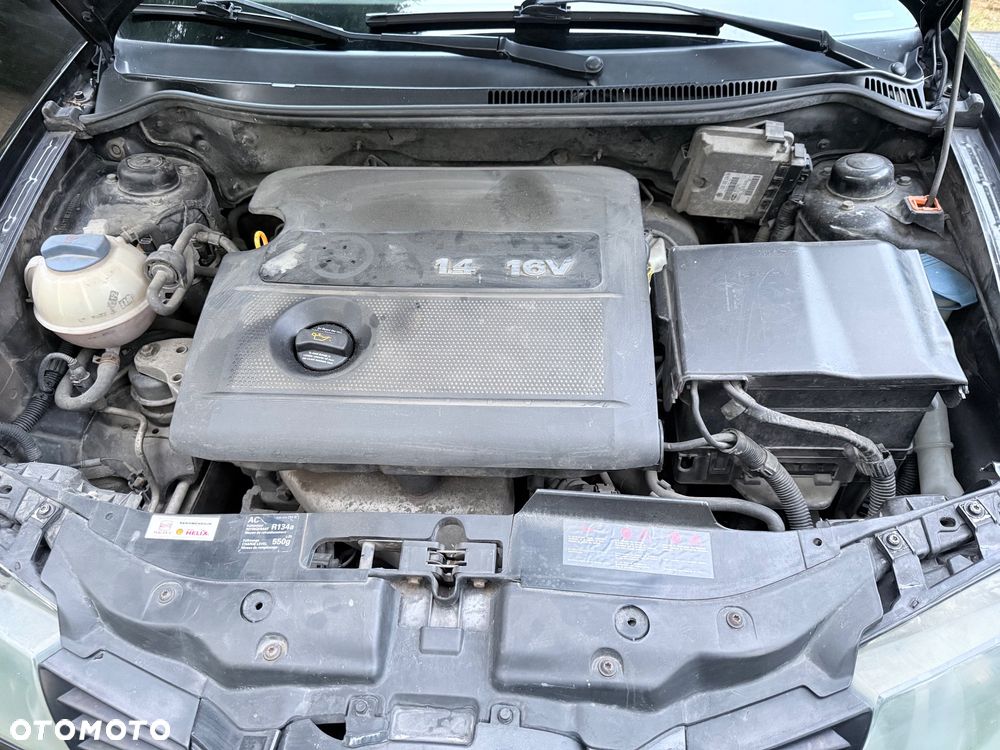 Seat Ibiza 1.4 16V Stella - 9
