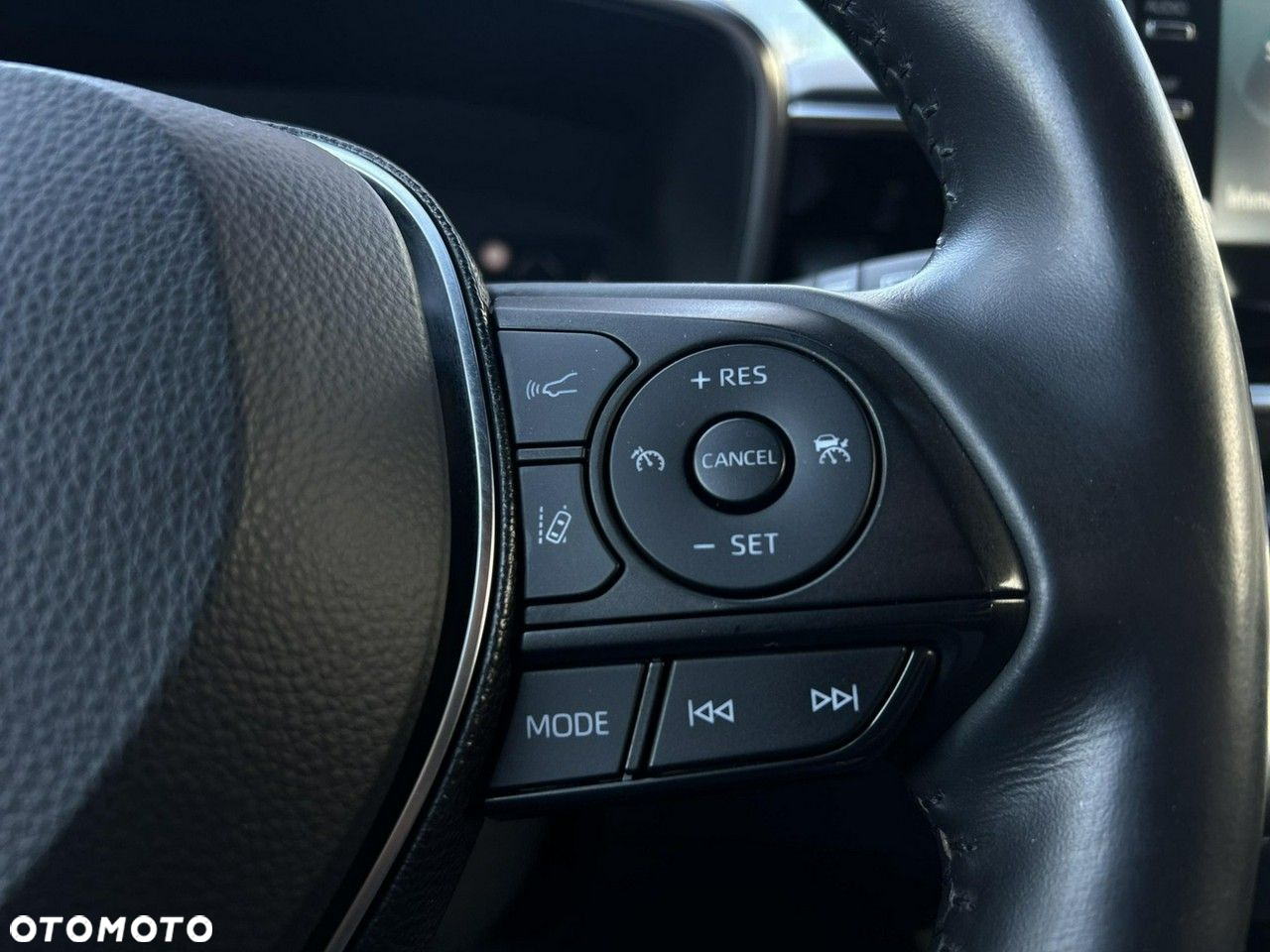 Toyota Corolla - 21