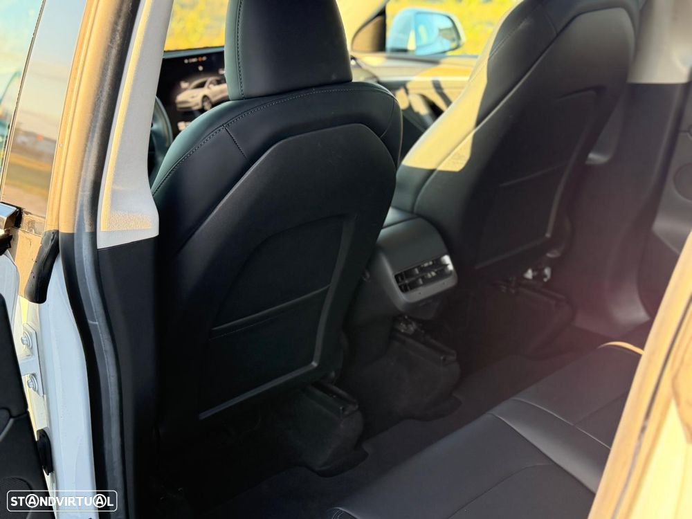 Tesla Model Y Tração Traseira - 5