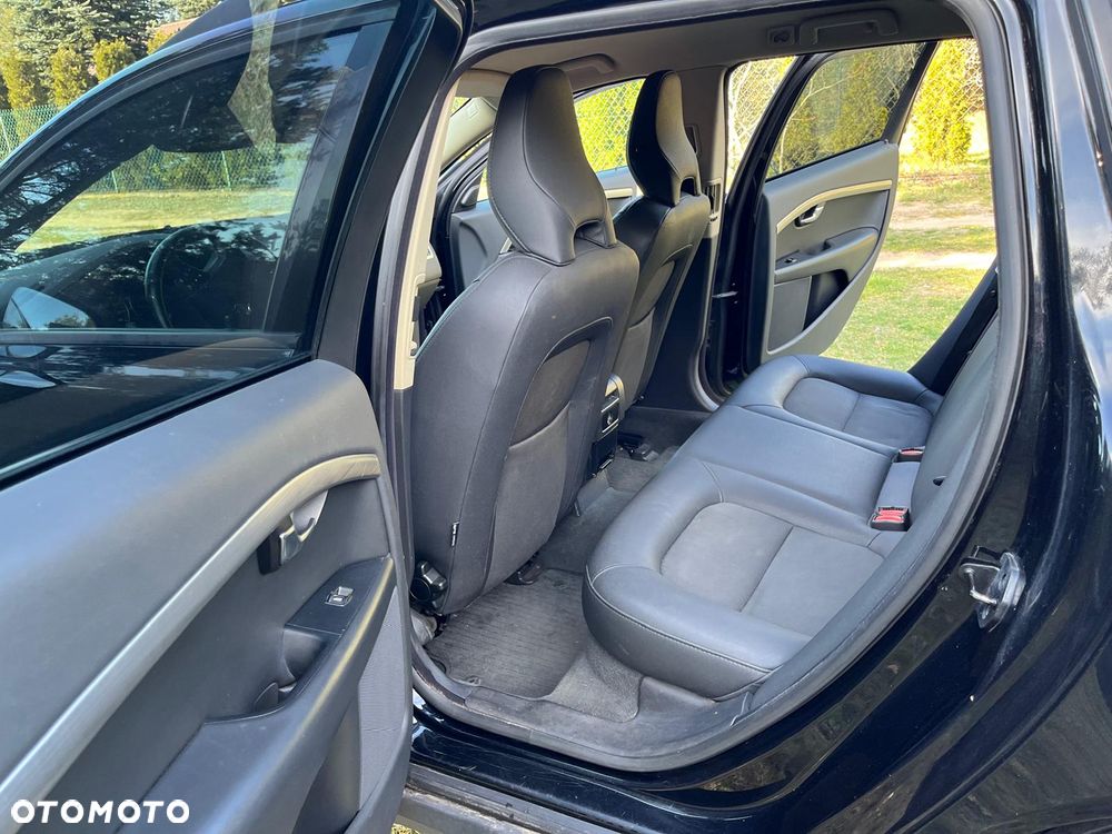 Volvo V70 2.0D Momentum - 9
