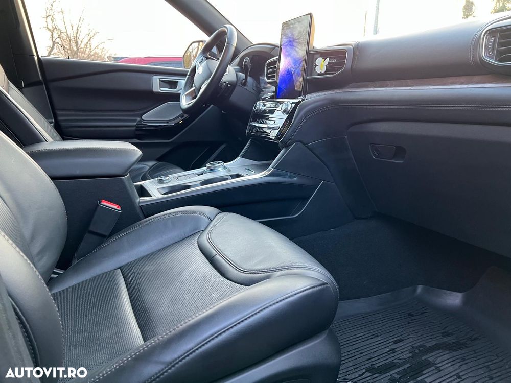 Ford Explorer 3.0 PHEV Platinum - 10