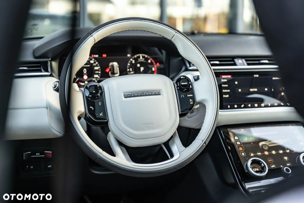 Land Rover Range Rover Velar 3.0d R-Dynamic SE - 23