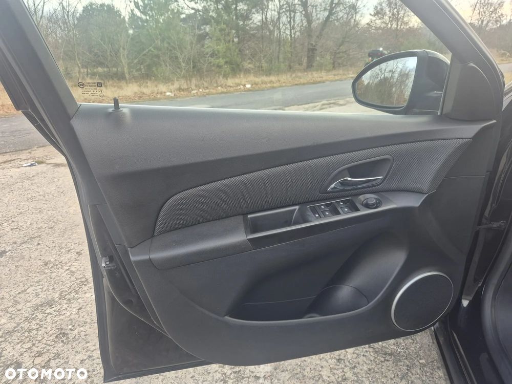 Chevrolet Cruze 1.8 LTZ - 15