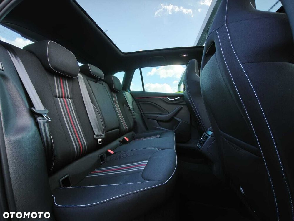 Skoda Scala 1.0 TSI Monte Carlo - 10