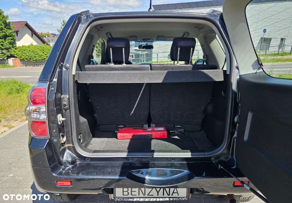 Suzuki Grand Vitara - 12