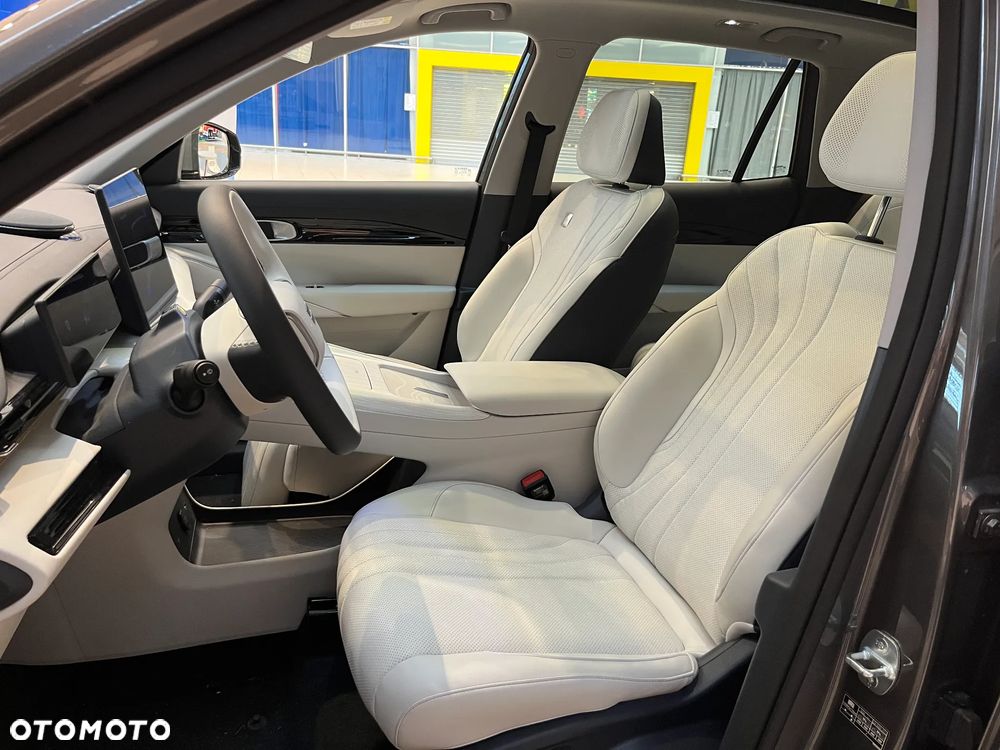 Geely EX5 - 9
