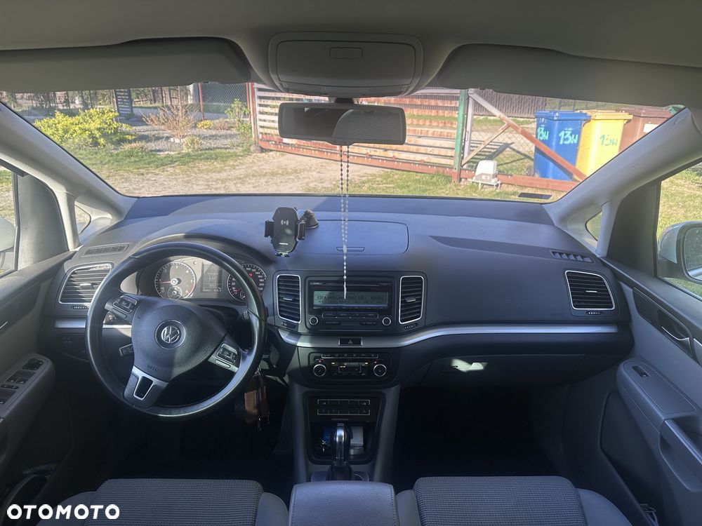 Volkswagen Sharan - 8