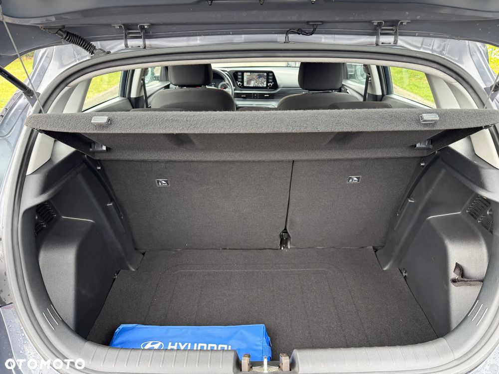 Hyundai i20 - 10