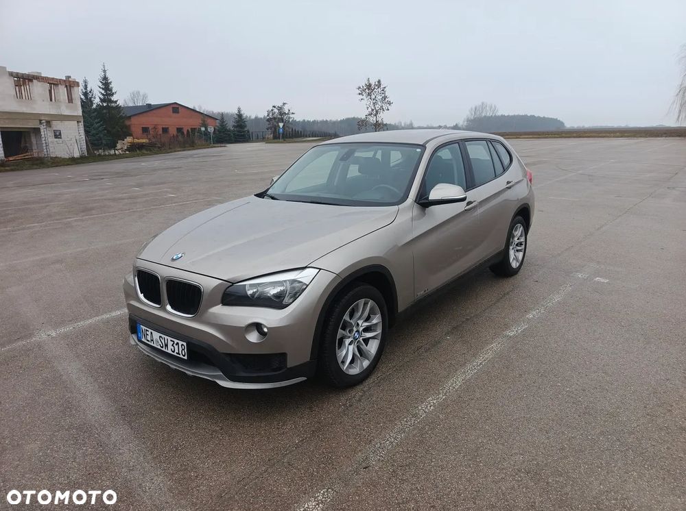 BMW X1 sDrive18i Sport Line - 2