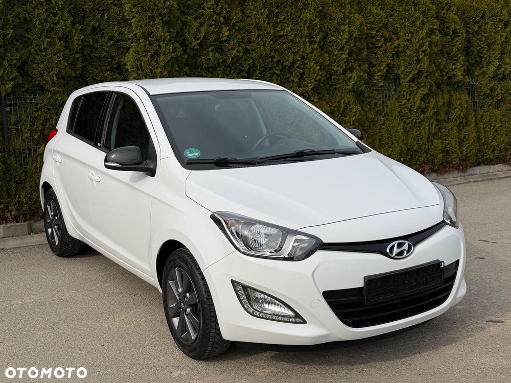 Hyundai i20 1.2 Fifa World Cup Edition - 10