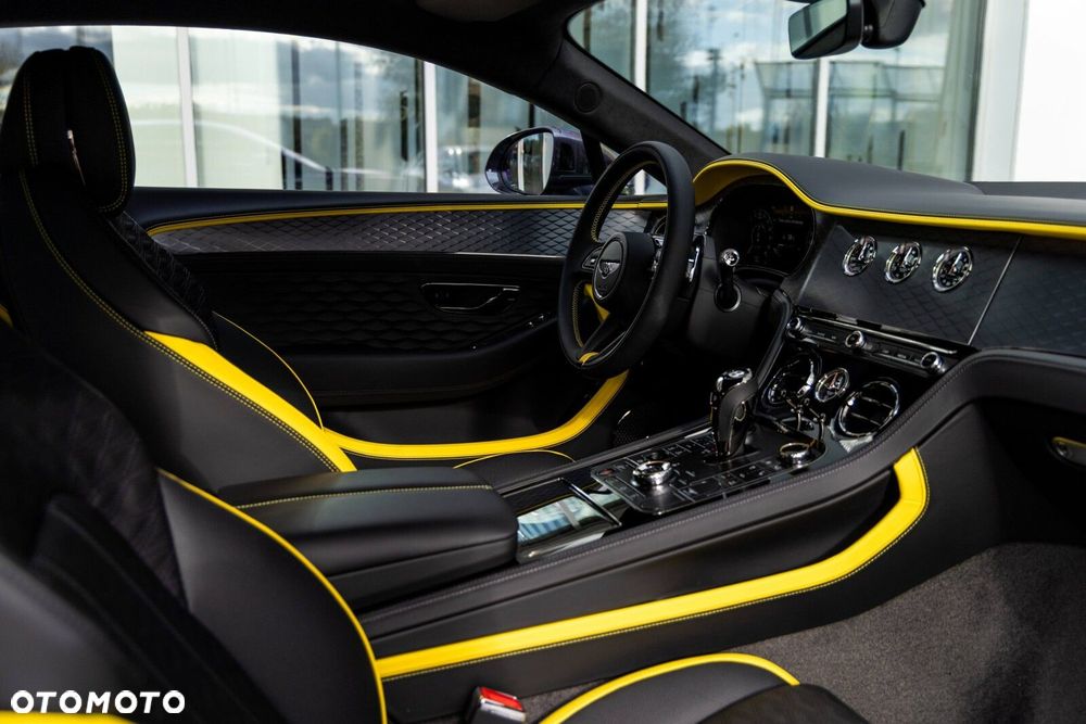 Bentley Continental GT - 8