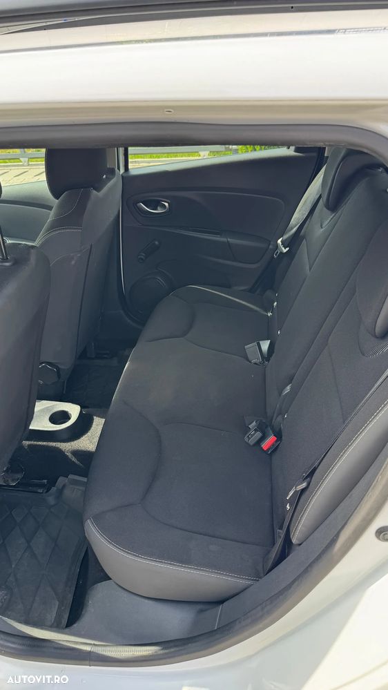 Renault Clio 1.5 dCi 75 Dynamique - 6