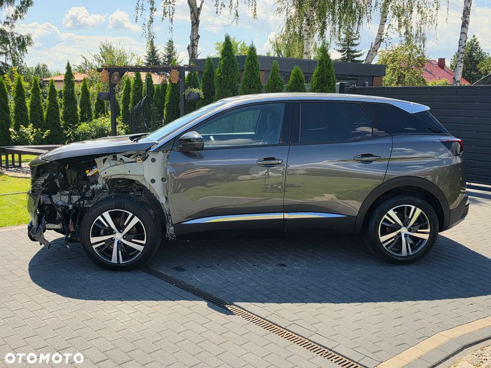 Peugeot 3008 PureTech 130 Stop & Start GPF EAT8 Allure - 5