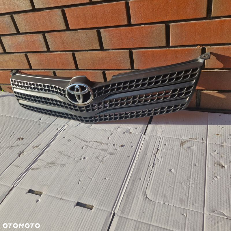 TOYOTA COROLLA GRILL ATRAPA 53111-13240 - 3