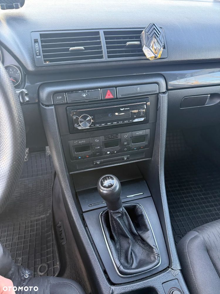 Audi A4 Avant - 17