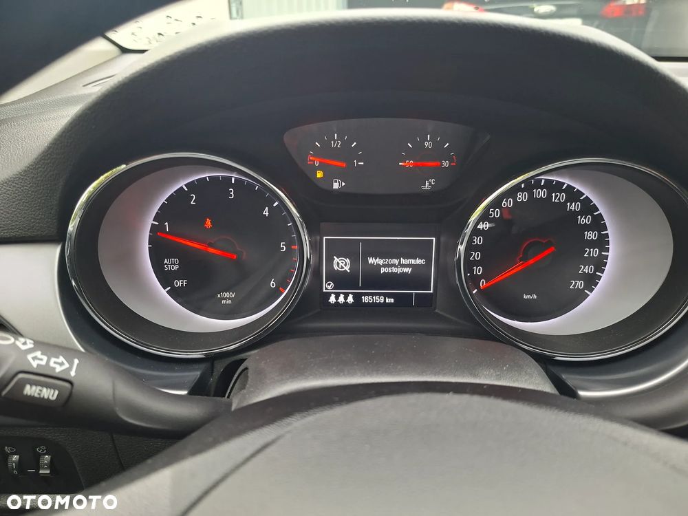 Opel Astra 1.6 CDTI Essentia - 21