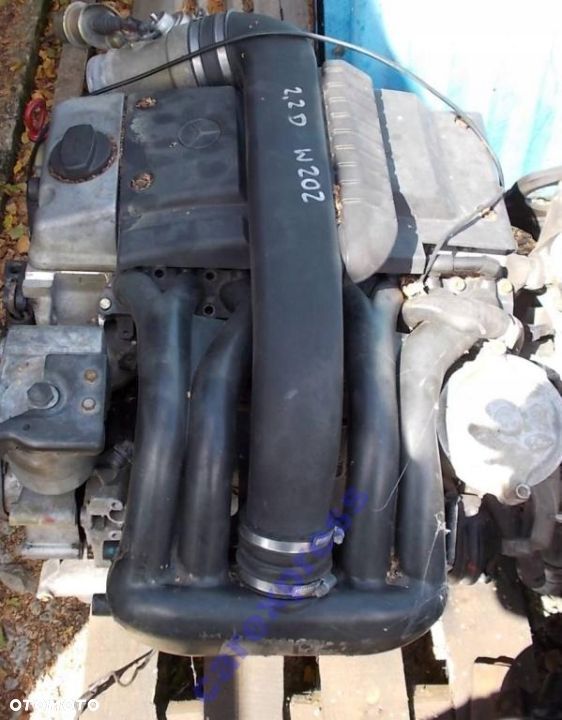 SILNIK MERCEDES W202 W210 2,2D NA CZĘŚCI GŁOWICA - 1