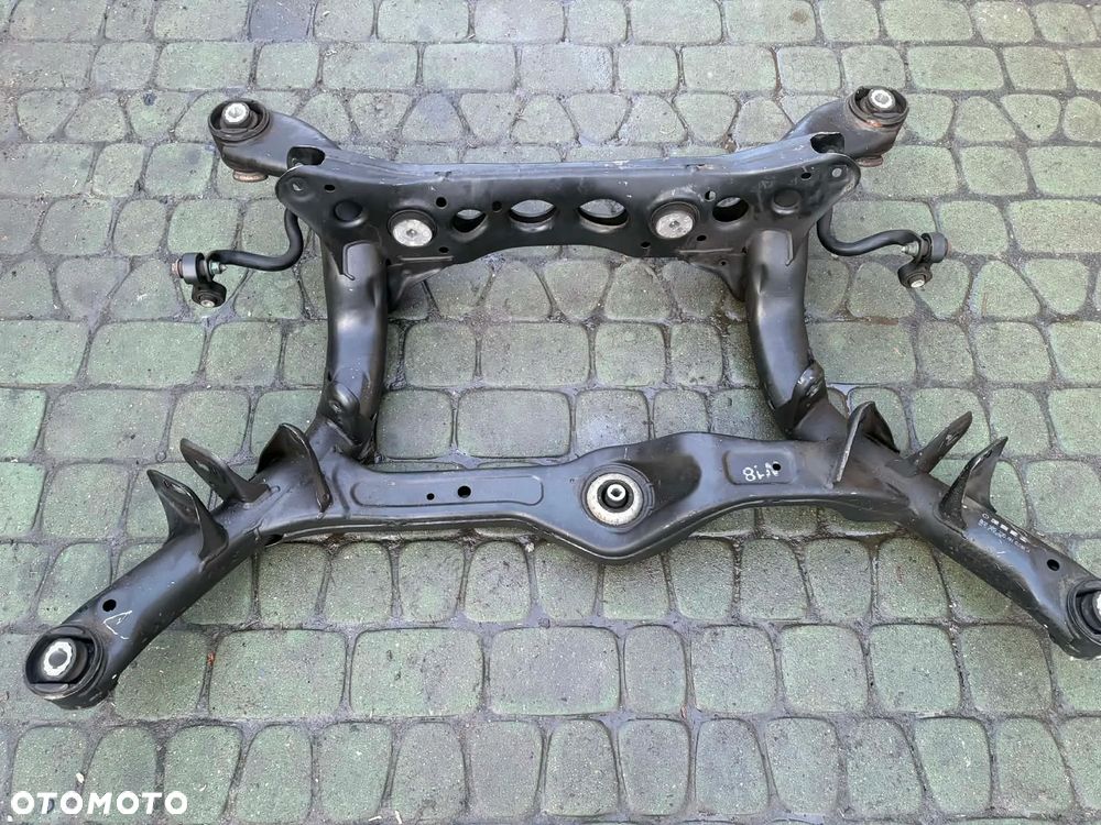 Tylna belka oś trawersa sanki kołyska Audi S4 A4 B8 S5 A5 Quatro 8K0505235AK Orginał bez rdzy super stan import italy - 1