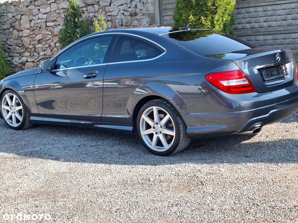Mercedes-Benz Klasa C 250 CDI 7G-TRONIC Edition - 9