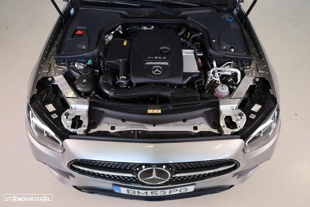 Mercedes-Benz E 300 e AMG Line - 10
