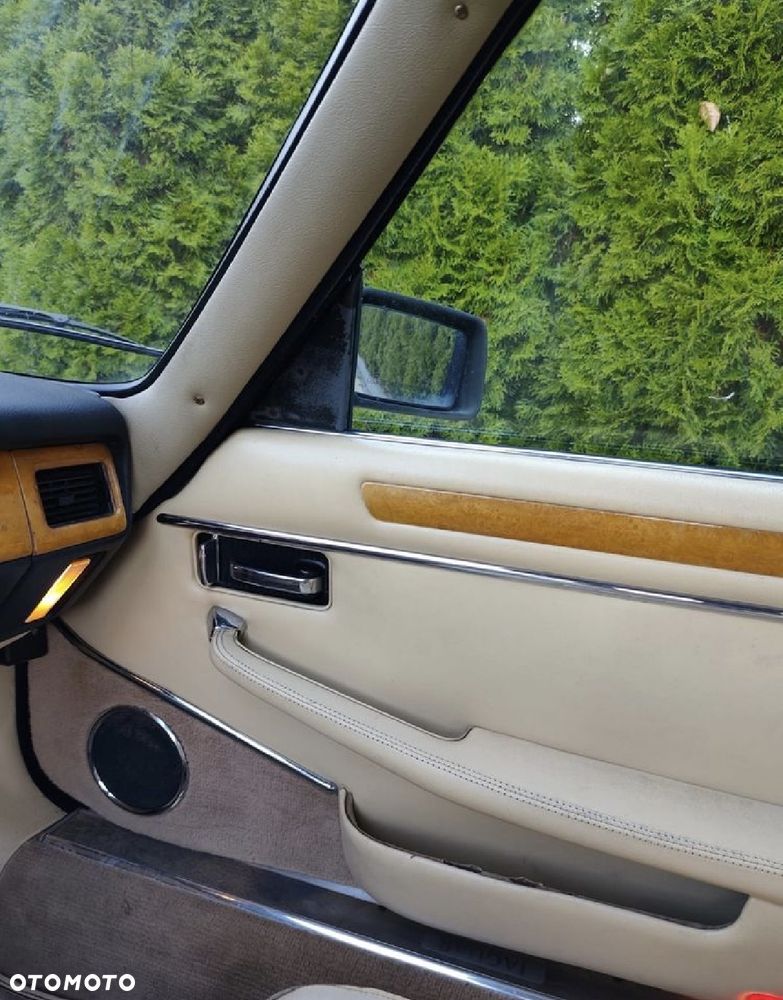 Jaguar XJS - 27