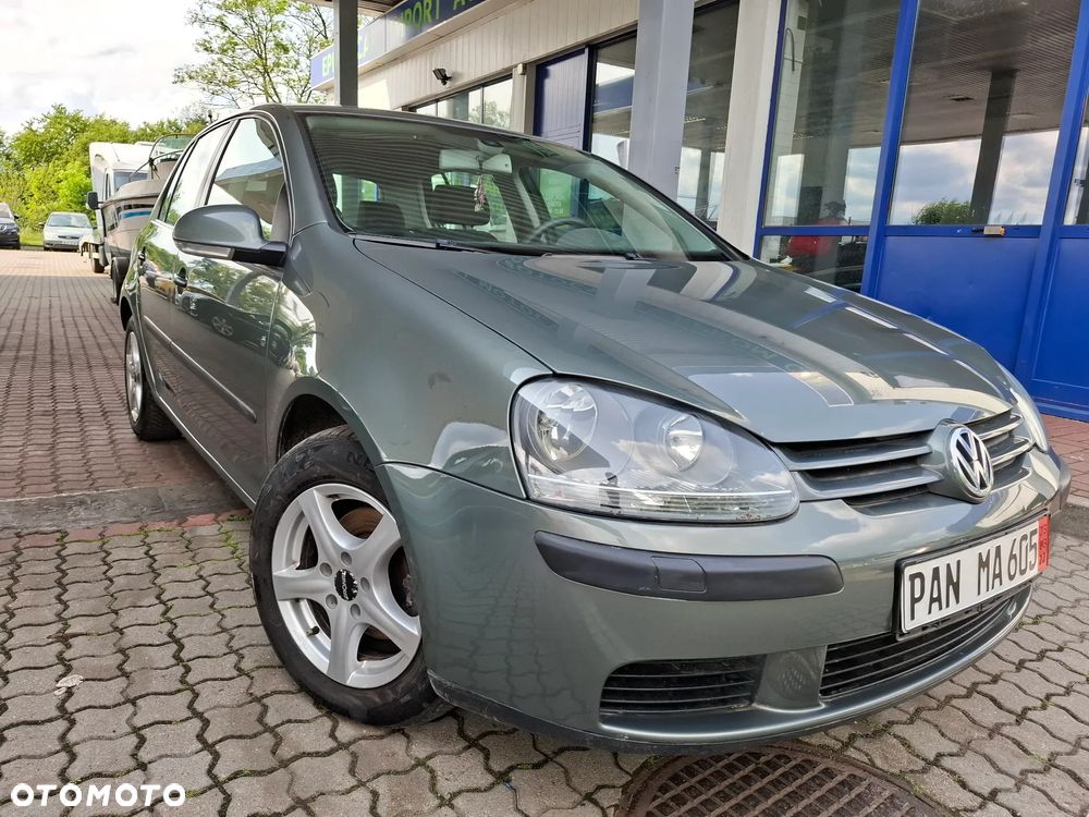 Volkswagen Golf 1.6 Comfortline - 4