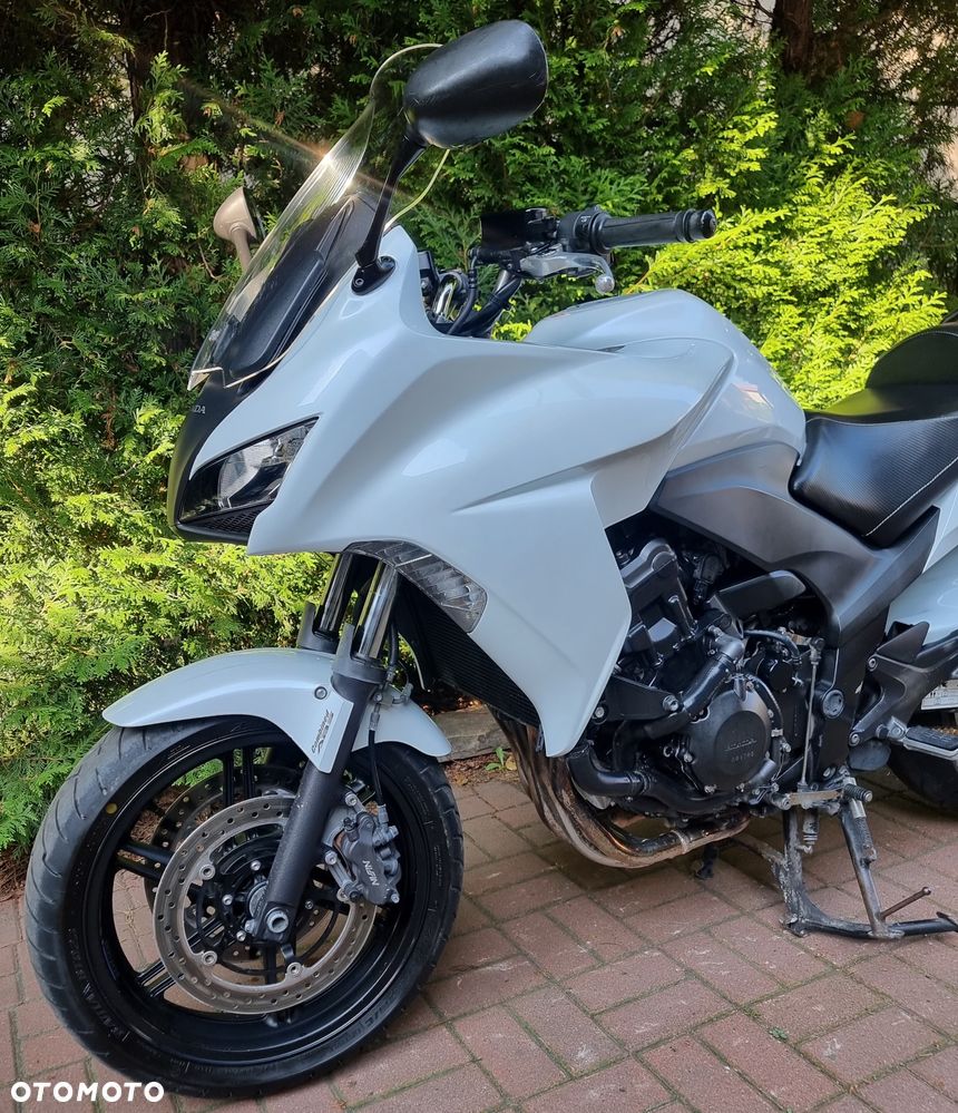 Honda CBF - 10