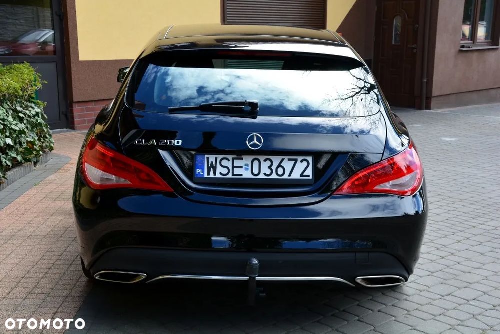 Mercedes-Benz CLA 200 Urban - 19