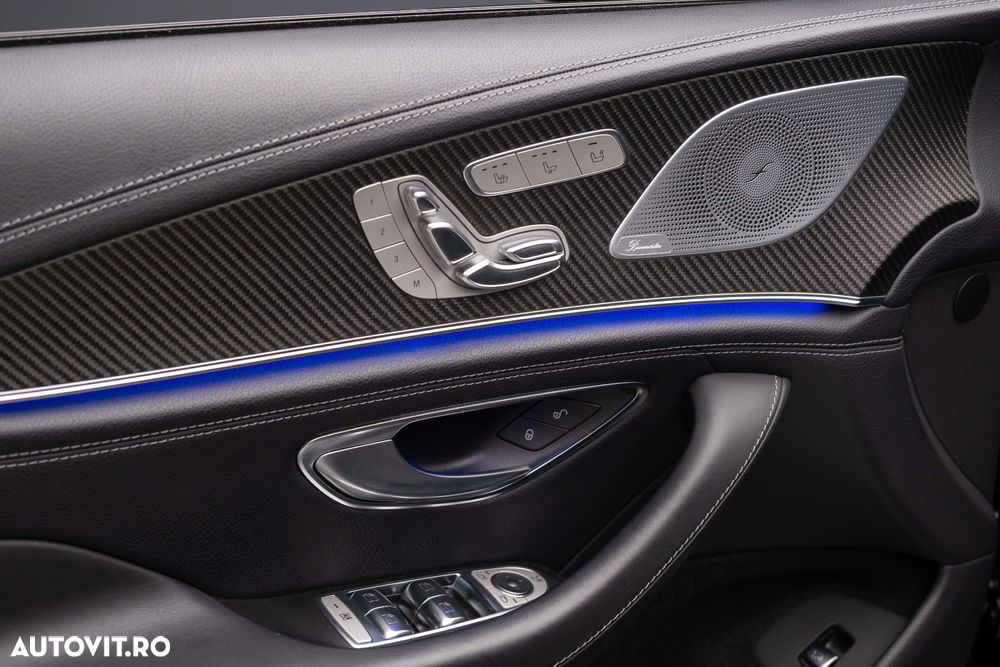 Mercedes-Benz AMG GT 4-door Coupe - 8