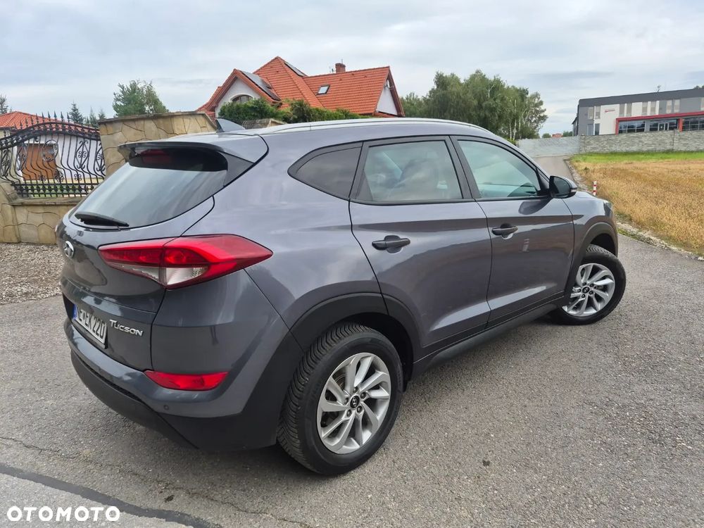 Hyundai Tucson blue 1.6 GDi 2WD Navi - 6
