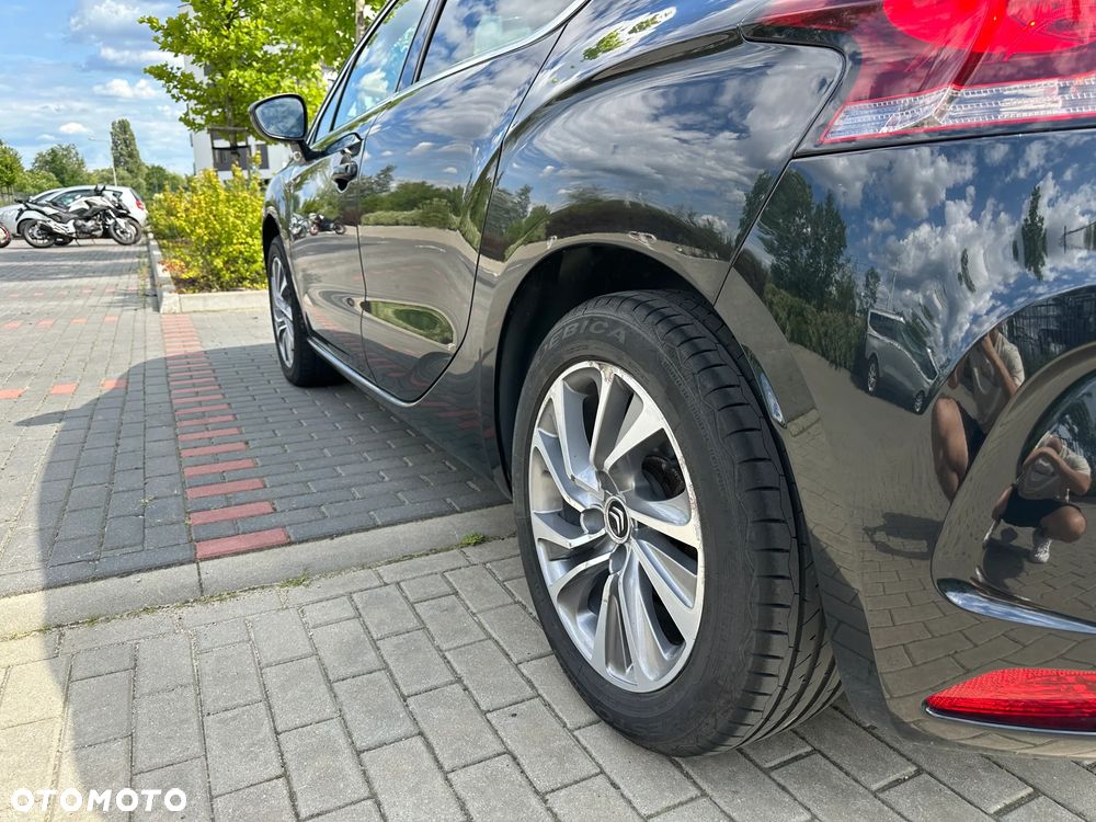 Citroën DS4 1.6 HDi SoChic - 28