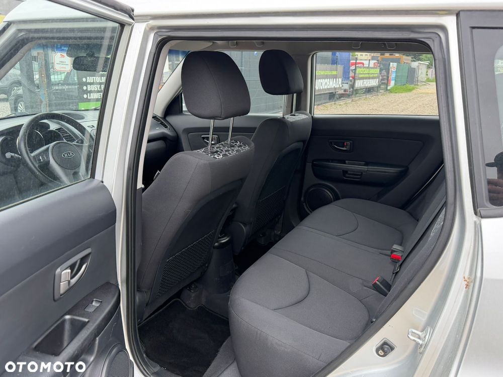 Kia Soul 1.6 CVVT Attract - 12