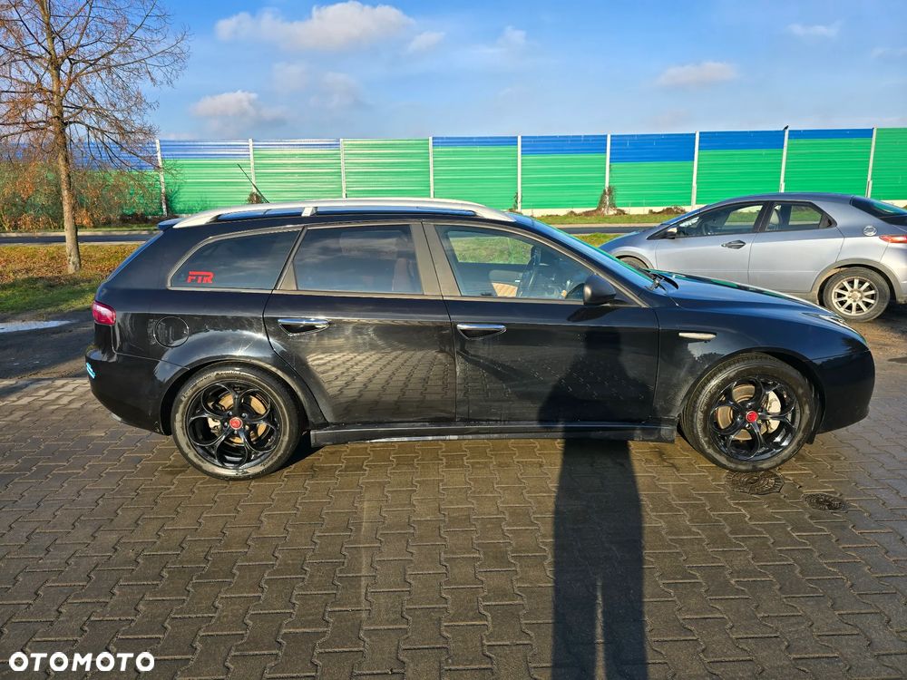 Alfa Romeo 159 - 35