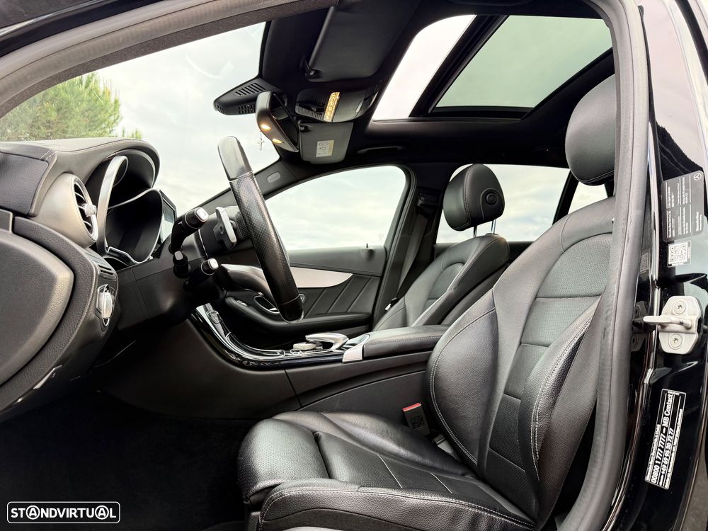Mercedes-Benz C 300 BlueTEC Hybrid AMG Line - 12