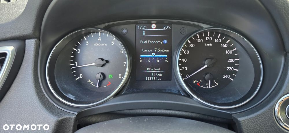 Nissan Qashqai 1.2 DIG-T N-Connecta EU6 - 10