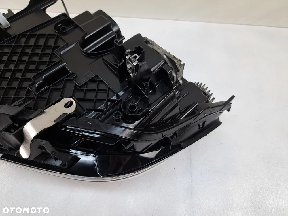 BMW 5 G30 G31 LIFT LCI Lampa Full Led Laser 8082661-06 - 9