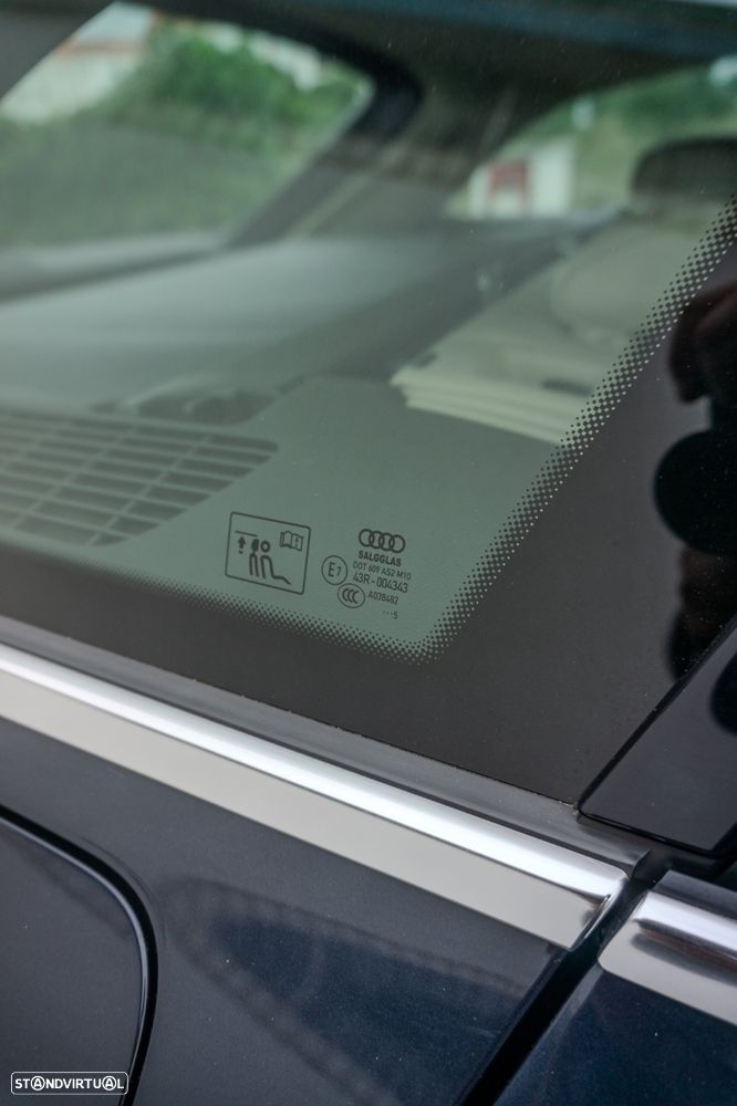 Audi A6 Avant 2.0 TDi Exclusive S tronic - 8