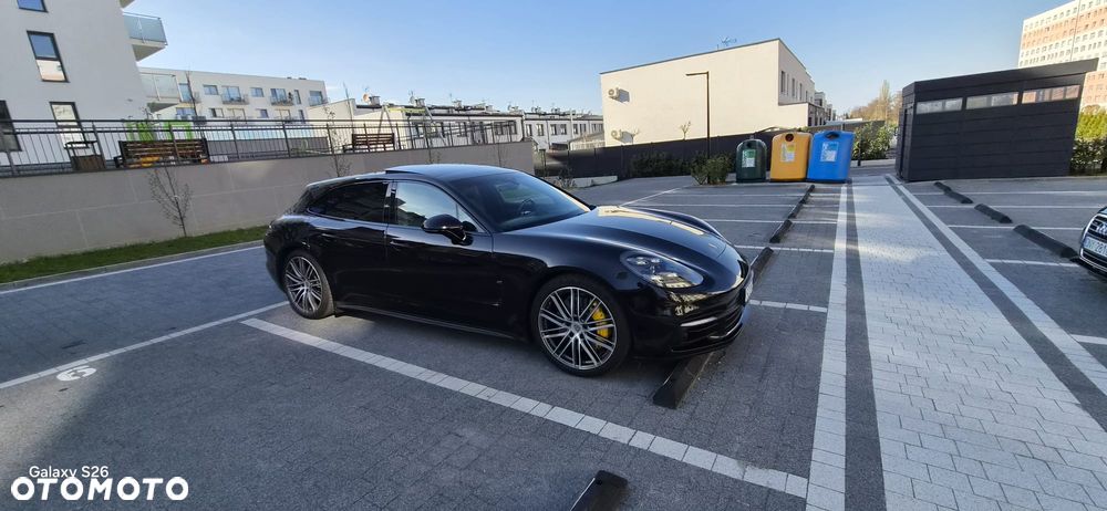 Porsche Panamera 4S - 37
