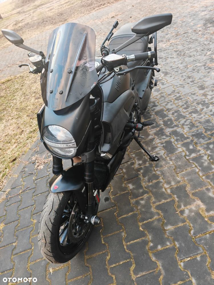 Ducati Diavel - 15