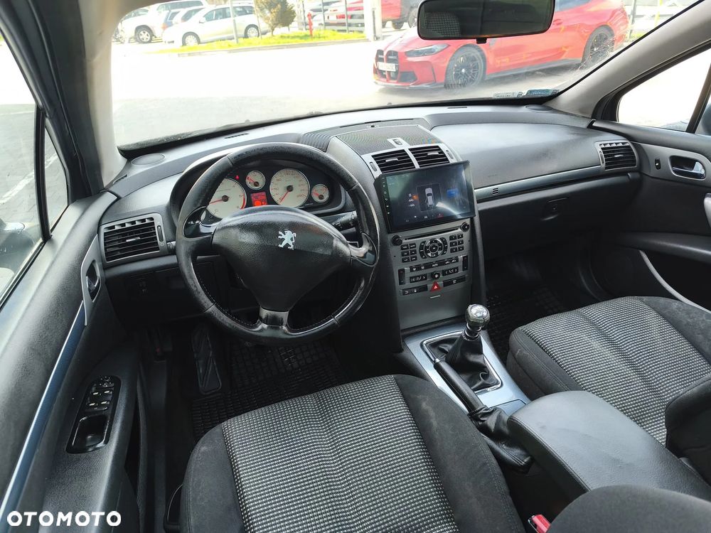 Peugeot 407 - 16