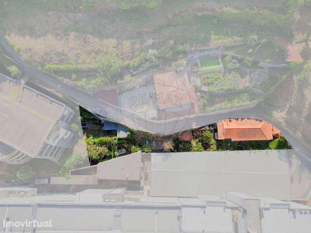 Moradia T6 para venda - Grande imagem: 2/19