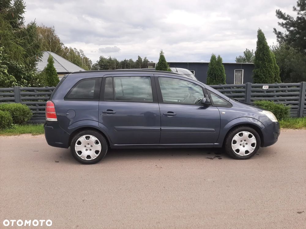 Opel Zafira 2007 photo 2