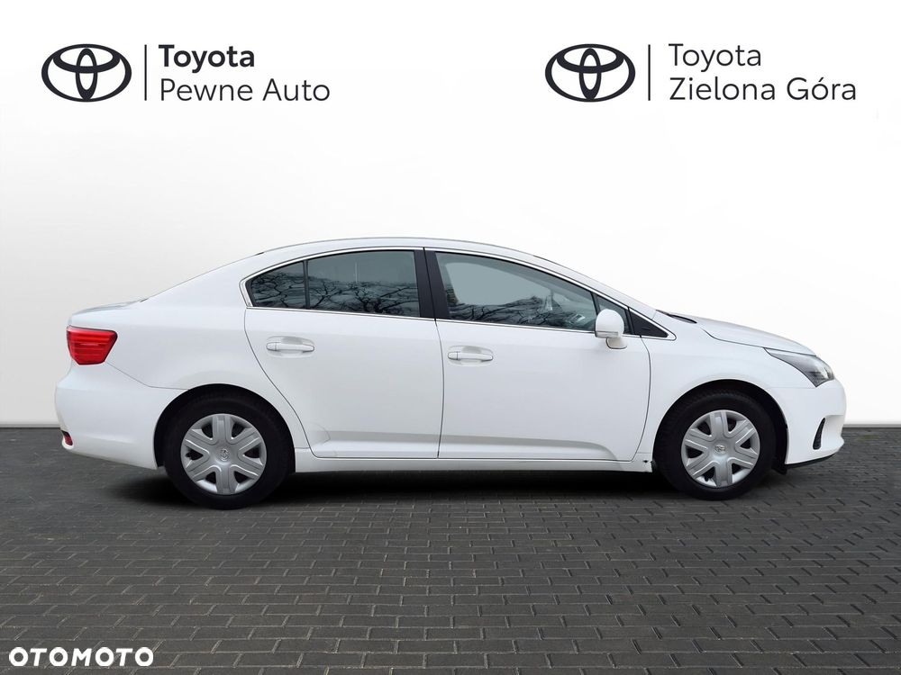 Toyota Avensis 1.8 Active - 6