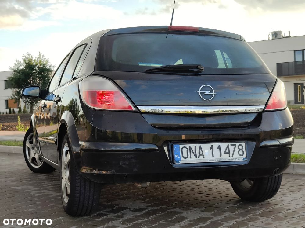 Opel Astra 1.6 Enjoy - 8