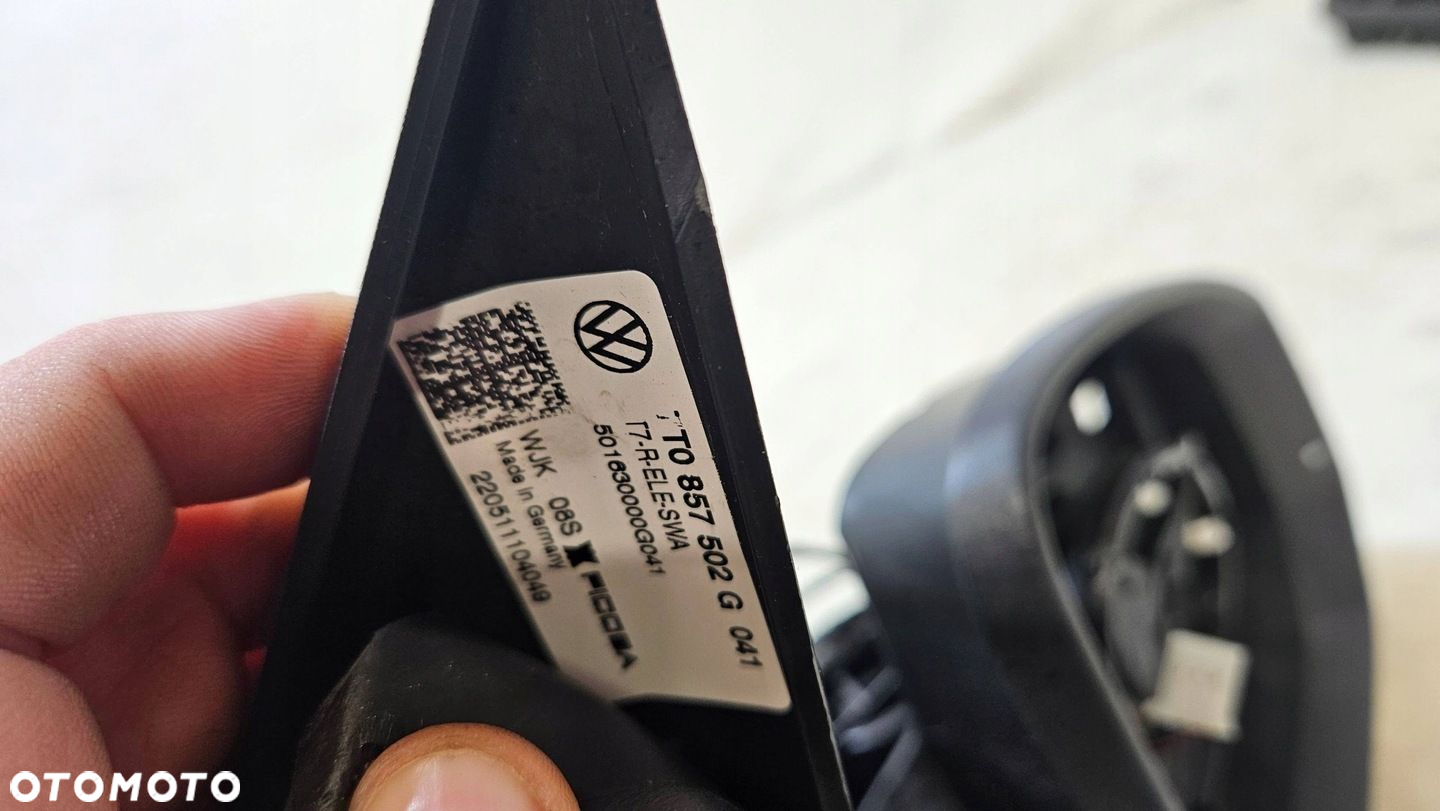 LUSTERKO VW VOLKSWAGEN T7 7T0 PRAWE 7T0857502G 72PIN - 8