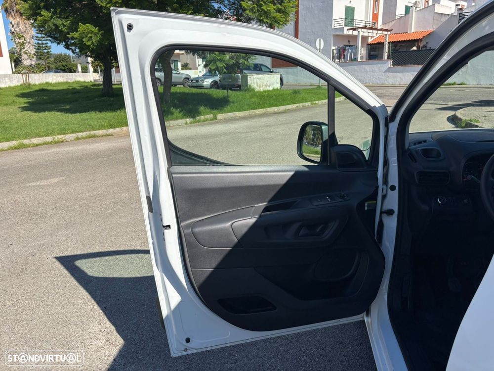 Opel Combo 1.5 CDTi 102cv L1H1 ENJOY - AC - IVA DEDUTÍVEL - 20